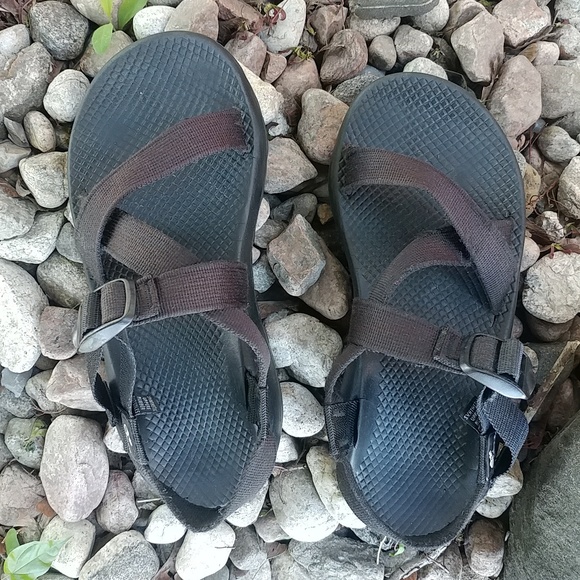 CHACO Black Mens Sandals, Size 8 (but fit large) - Picture 8 of 13